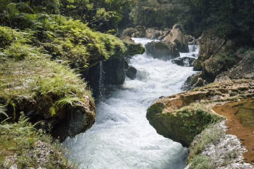 Rio Cahabon, Alta Verapaz Department, Guatemala